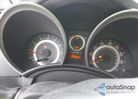 2011 Scion Tc z USA, uszkodzony, nr VIN JTKJF5C70B3001636